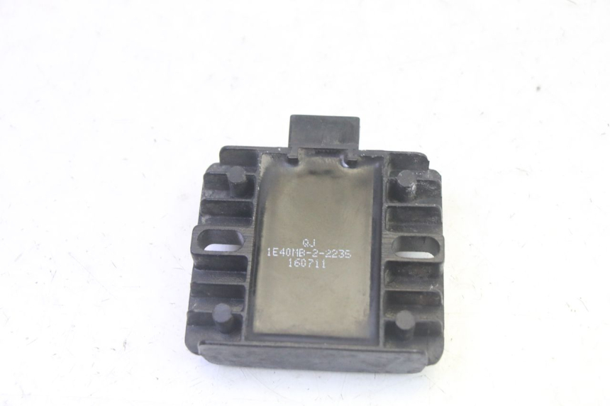 photo de REGULATEUR CHARGE KSR TR SM 50 (2015 - 2018) - Autre angle de vue