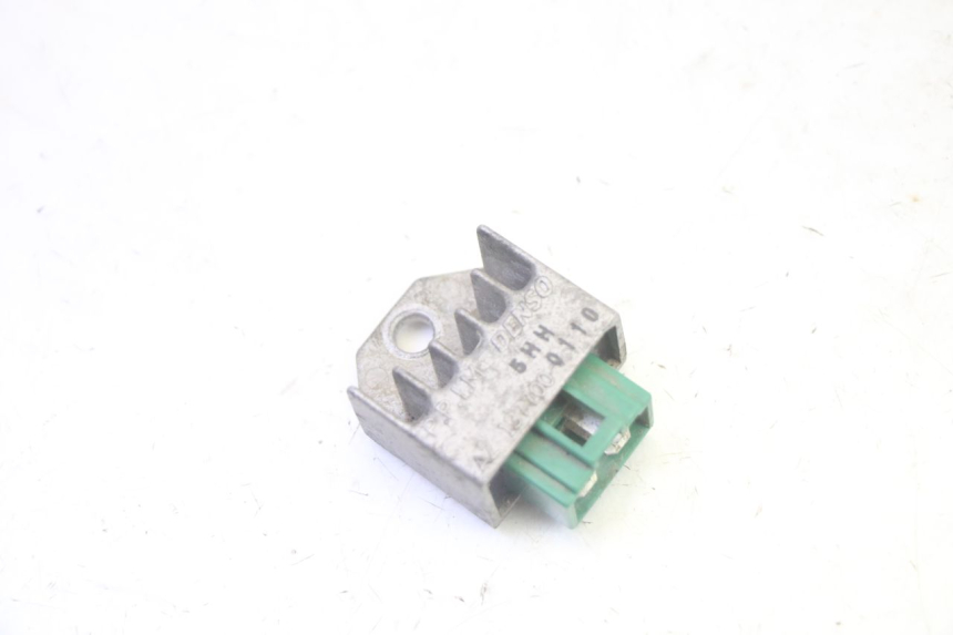 photo de REGULATEUR CHARGE YAMAHA TTR 125 (2000 - 2020) - Vue principale