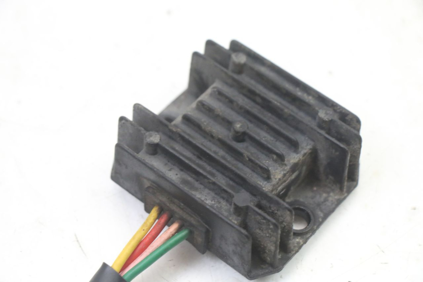 photo de REGULATEUR CHARGE PEUGEOT TWEET PRO CARGO 50 (2018 - 2020)