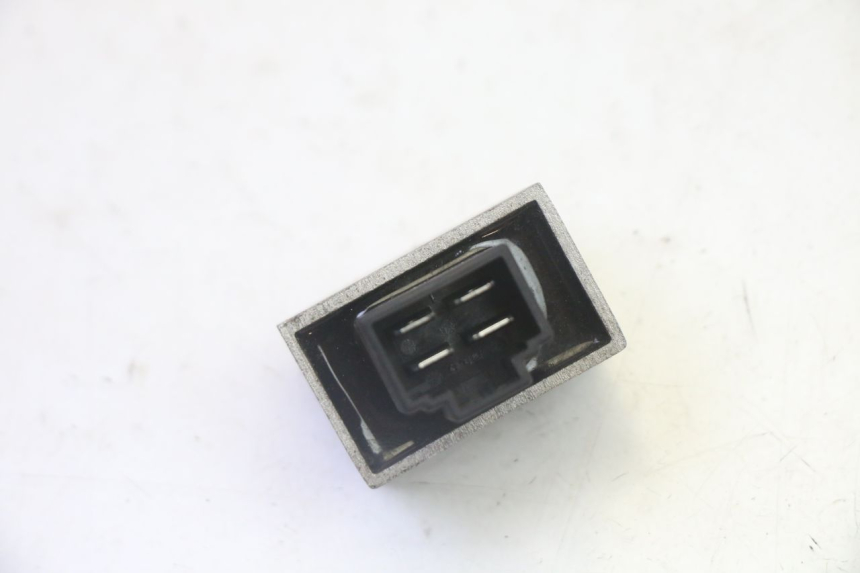 photo de RÉGULATEUR DE CHARGE PEUGEOT VIVACITY NEW 4T 50 (2008 - 2017)