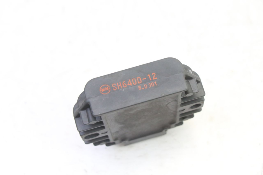 photo de REGULATEUR CHARGE MBK WAAP 125 (2008 - 2013)