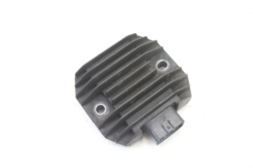 photo de REGULATEUR CHARGE YAMAHA XMAX X-MAX 125 (2006 - 2009)