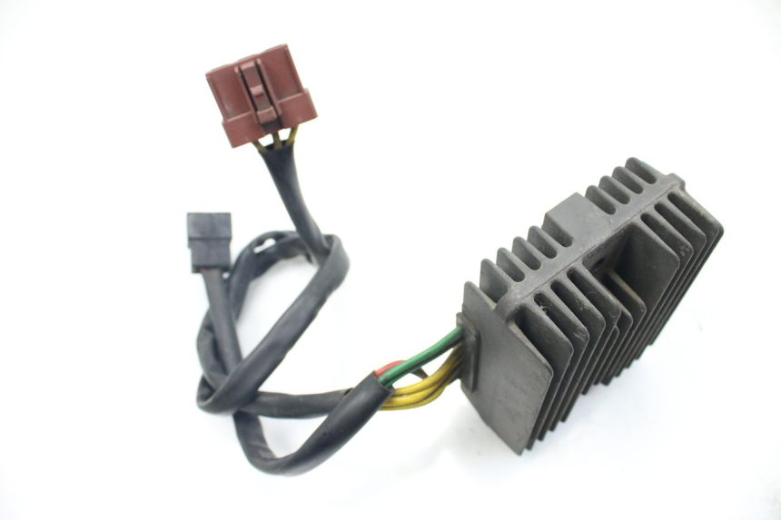 photo de REGULATEUR CHARGE PIAGGIO X9 EVOLUTION 500 (2003 - 2005)