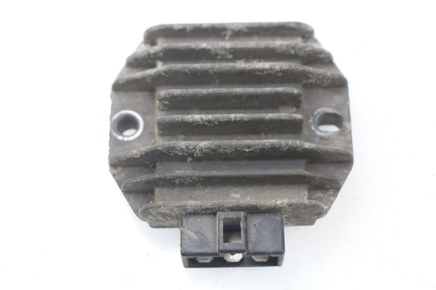 photo de REGULATEUR CHARGE PIAGGIO X9 125 (2000 - 2003)