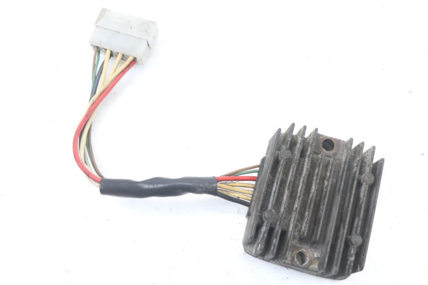 photo de REGULATEUR CHARGE YAMAHA XJ F 900 (1983 - 1994)