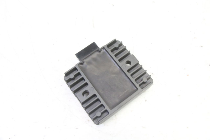 photo de REGULATEUR CHARGE YAMAHA XJ6 ABS 600 (2008 - 2016)