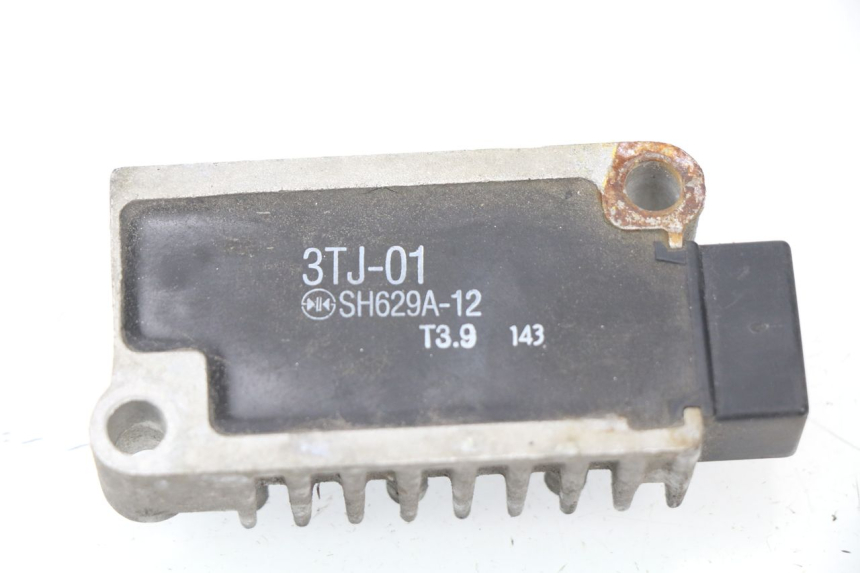 photo de REGULATEUR CHARGE YAMAHA XJN XJ N DIVERSION 600 (1994 - 1997)