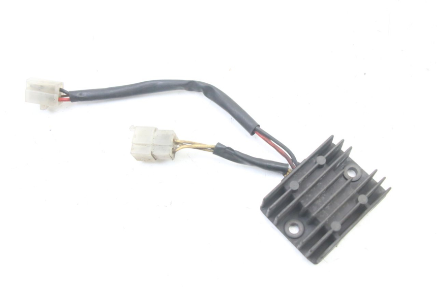 photo de REGULATEUR CHARGE YAMAHA SR 125 (1982 - 2003)