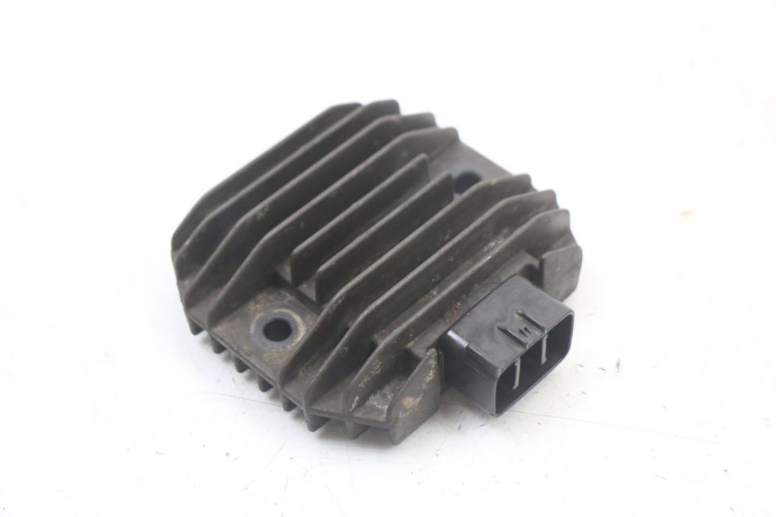 photo de REGULATEUR CHARGE YAMAHA XVS DRAG STAR DRAGSTAR 650 (1997 - 2007)