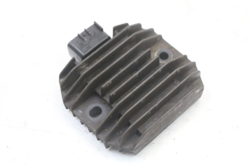 photo de REGULATEUR CHARGE YAMAHA XVS DRAG STAR DRAGSTAR 650 (1997 - 2007)
