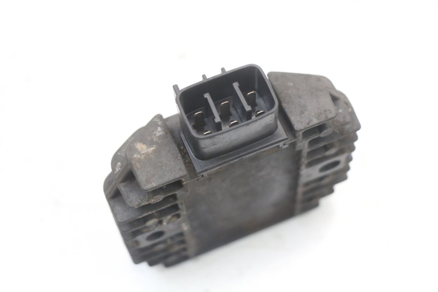 photo de REGULATEUR CHARGE YAMAHA XVS DRAG STAR DRAGSTAR 650 (1997 - 2007)