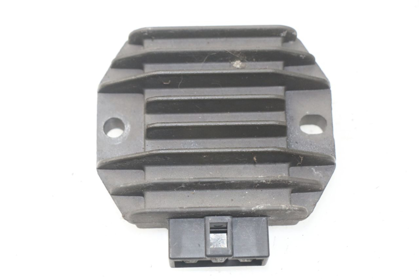 photo de RÉGULATEUR DE CHARGE YAMAHA YP MAJESTY 125 (1998 - 2001)