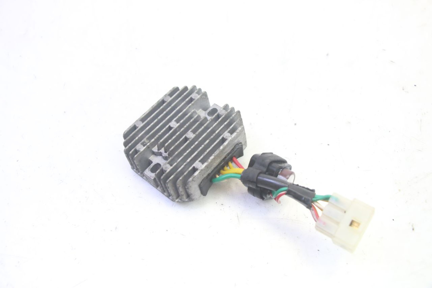 photo de REGULATEUR CHARGE PIAGGIO ZIP 4T 50 (2018 - 2020) - Détail de la pièce