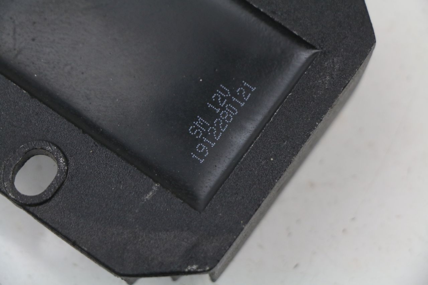 photo de RÉGULATEUR DE CHARGE UNIVERSAL BIKE ZN50QT-11B 50 (2018 - 2021)