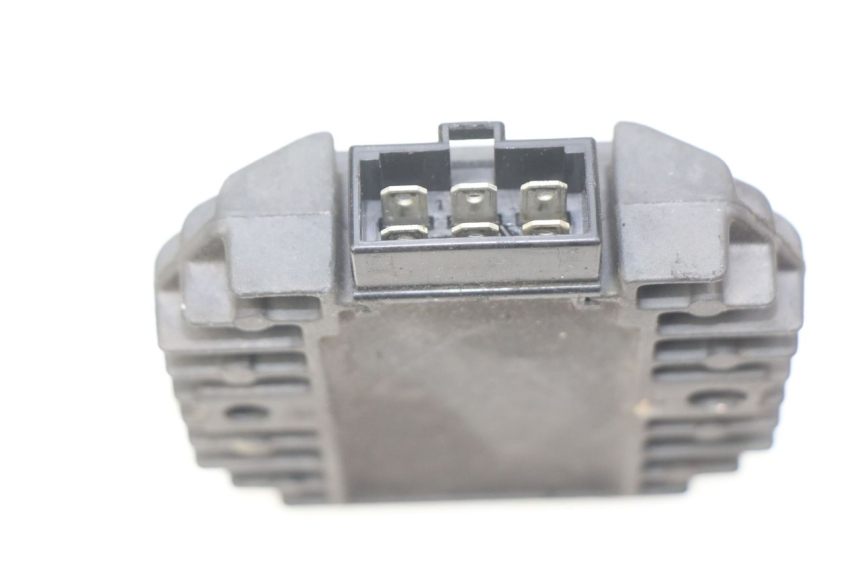photo de REGULATEUR CHARGE KAWASAKI ZR7 ZR-7 S 750 (1999 - 2004)
