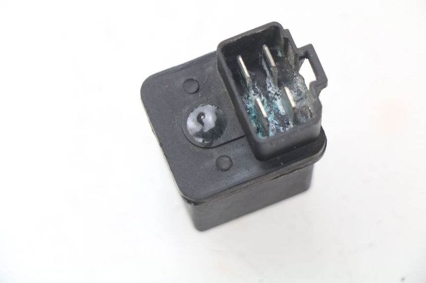 photo de RELAIS DEMARREUR PEUGEOT KISBEE 2T 50 (2010 - 2017)