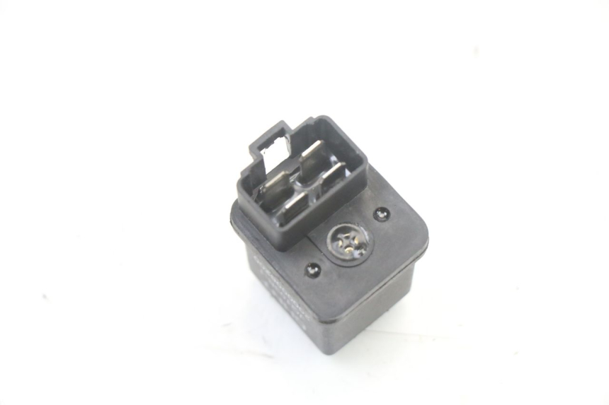 photo de RELAIS DEMARREUR PEUGEOT KISBEE 4T 50 (2018 - 2022)