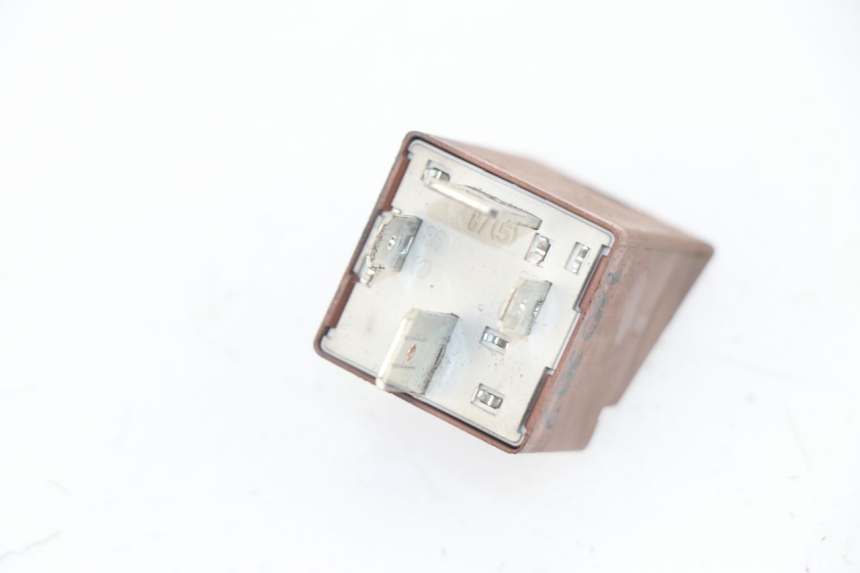 photo de RELAIS DEMARREUR PIAGGIO MP3 125 (2006 - 2014)