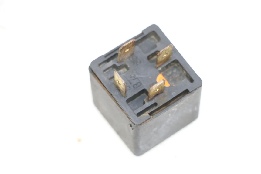 photo de RELAIS DEMARREUR YAMAHA NEO'S NEOS 2T 50 (1998 - 2007) - Détail de la pièce