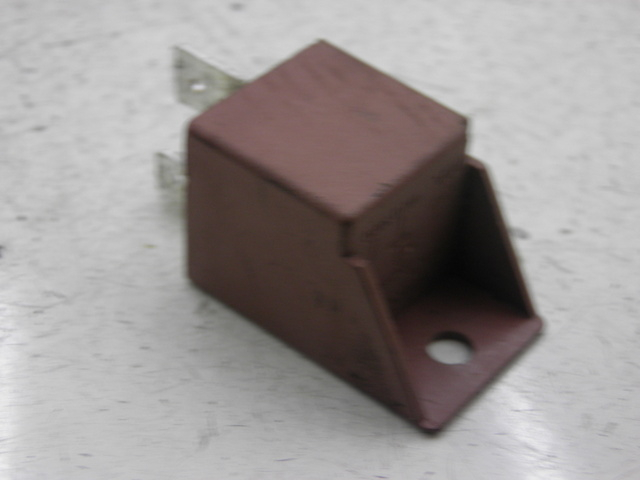 photo de RELAIS DEMARREUR PIAGGIO SKIPPER 125 (2000 - 2004)