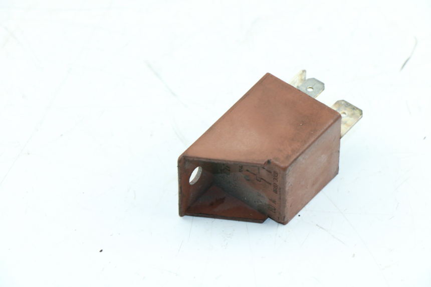 photo de RELAIS DEMARREUR PIAGGIO X8 125 (2004 - 2007)