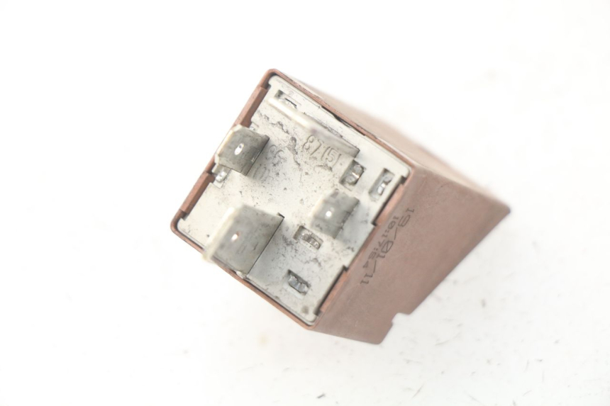 photo de RELAIS DEMARREUR PEUGEOT SATELIS 300 (2012 - 2015) - Zoom état d’usage