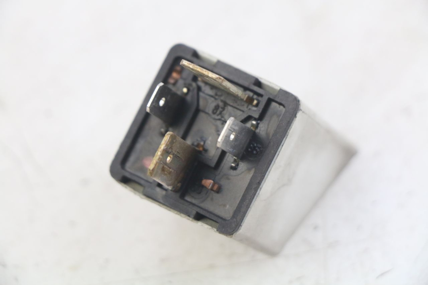 photo de RELAIS DEMARREUR PEUGEOT SATELIS 125 (2006 - 2009)