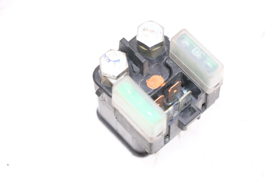 photo de RELAIS DEMARREUR YAMAHA XMAX X-MAX 125 (2006 - 2009) - Zoom état d’usage