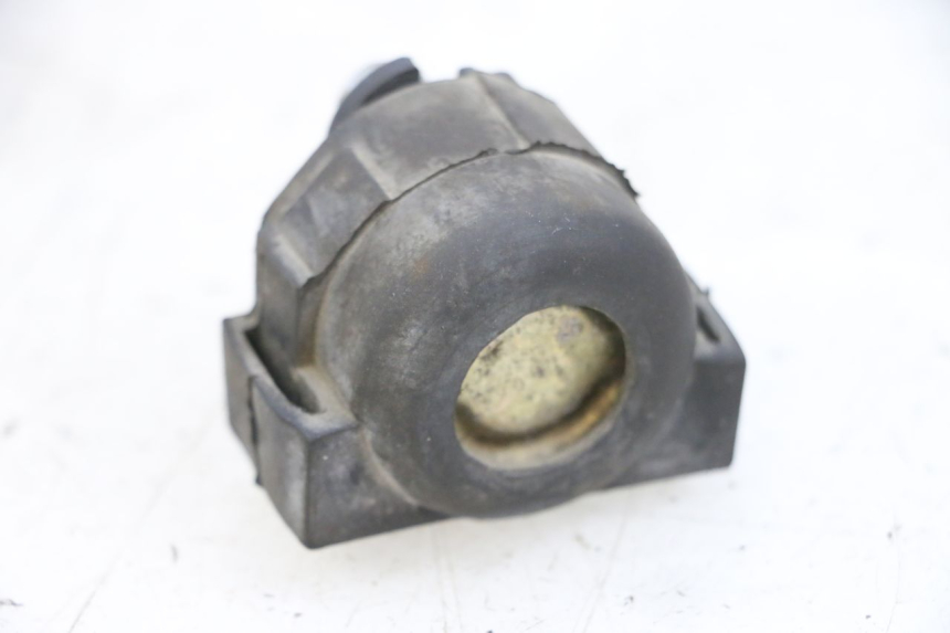 photo de RELAIS DEMARREUR KAWASAKI ZR 7 750 (1999 - 2001) - Autre angle de vue