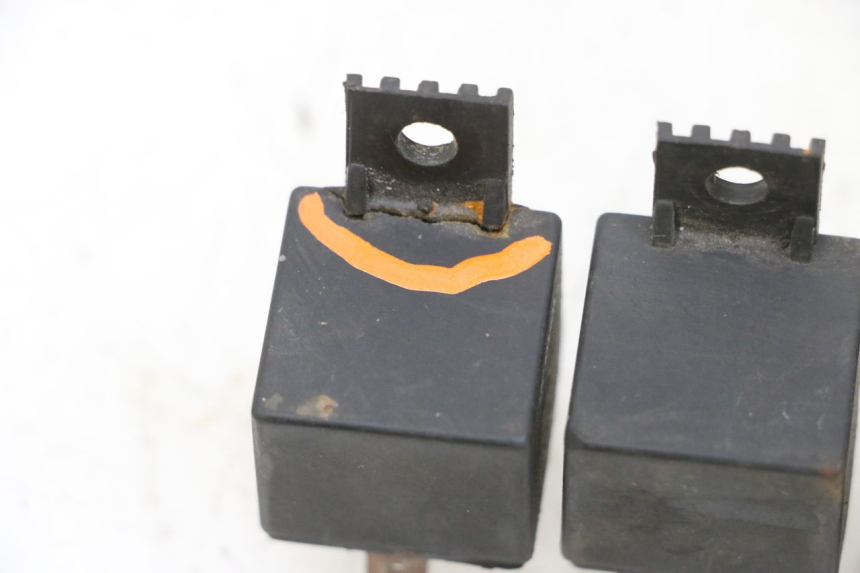 photo de RELAIS ELECTRIQUE ADIVA AD3 300 (2014 - 2020)