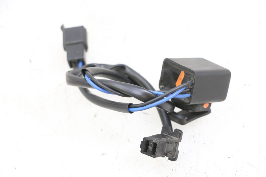 photo de RELAIS ELECTRIQUE ADIVA AD3 300 (2014 - 2020)