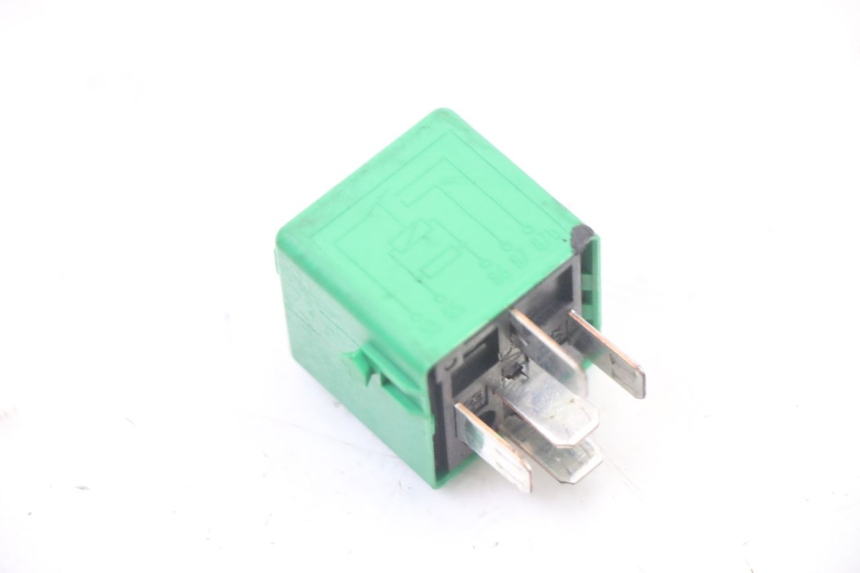 photo de RELAIS ELECTRIQUE BMW C1 125 (2000 - 2003)