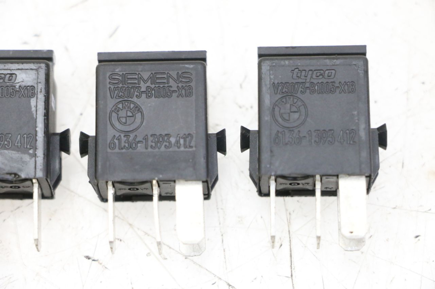 photo de RELAIS ELECTRIQUE BMW C1 125 (2000 - 2003)