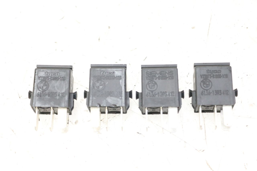 photo de RELAIS ELECTRIQUE BMW C1 125 (2000 - 2003)