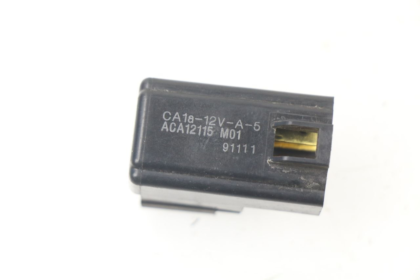 photo de RELAIS ELECTRIQUE SUZUKI BURGMAN 125 (2007 - 2014)