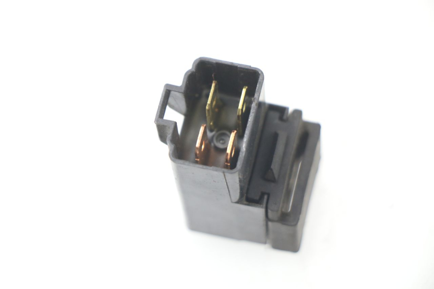 photo de RELAIS ELECTRIQUE SUZUKI BURGMAN 125 (2007 - 2014)