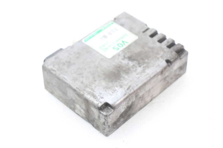 photo de RELAIS ELECTRIQUE SUZUKI BURGMAN 650 (2002 - 2004)