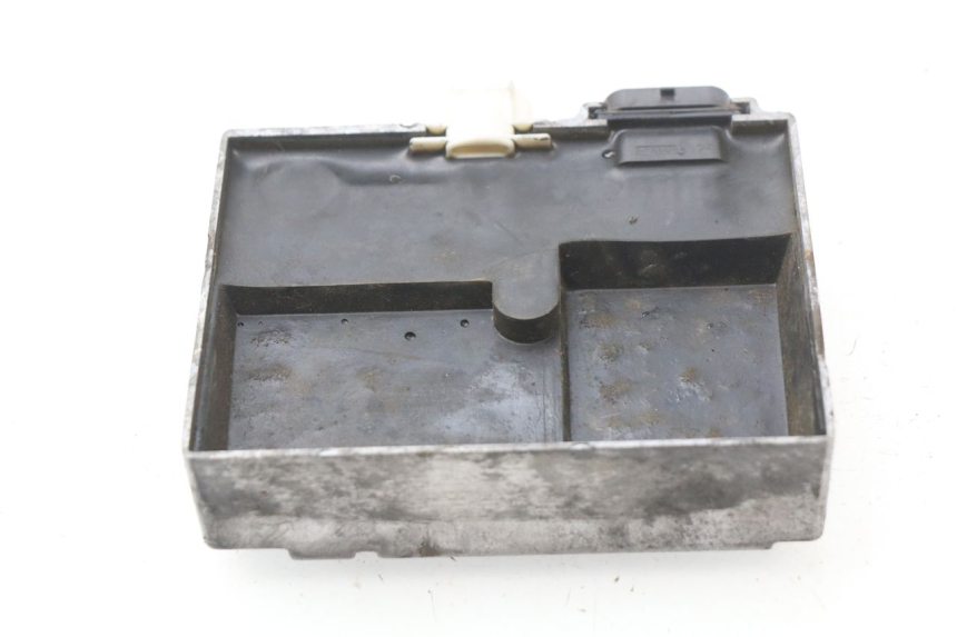 photo de RELAIS ELECTRIQUE SUZUKI BURGMAN 650 (2002 - 2004)
