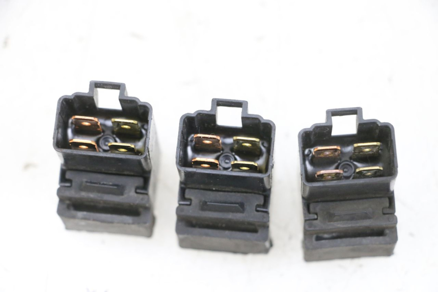 photo de RELAIS ELECTRIQUE SUZUKI BURGMAN 650 (2013 - 2020)