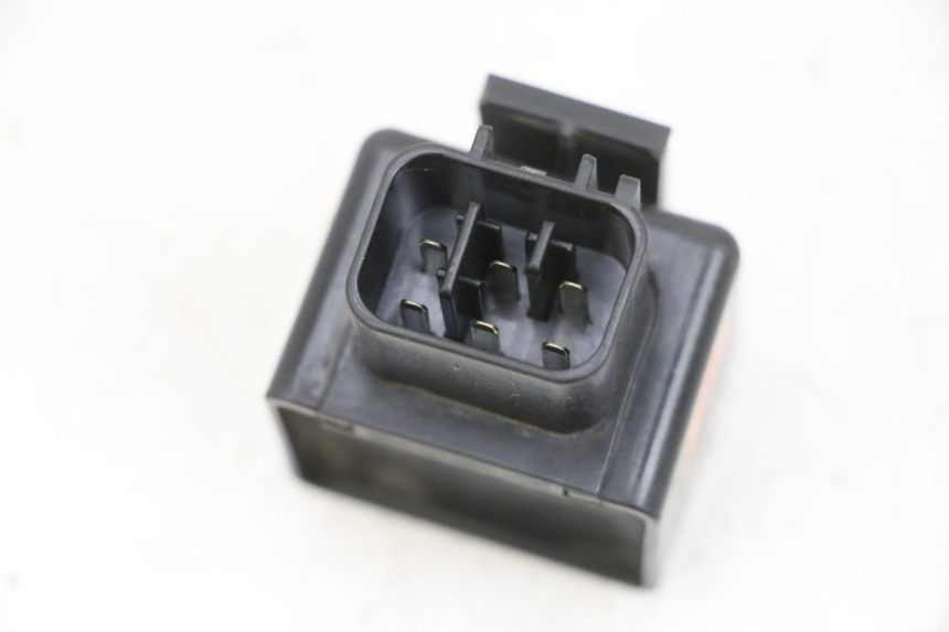 photo de RELAIS ELECTRIQUE SUZUKI BURGMAN 650 (2013 - 2020)