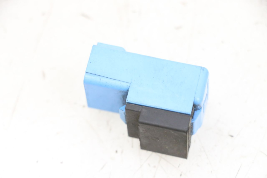 photo de RELAIS ELECTRIQUE SUZUKI BURGMAN 650 (2013 - 2020)
