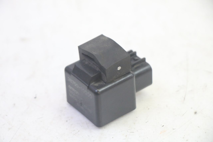 photo de RELAIS ELECTRIQUE SUZUKI BURGMAN EXECUTIVE ABS 650 (2006 - 2012) - Zoom état d’usage