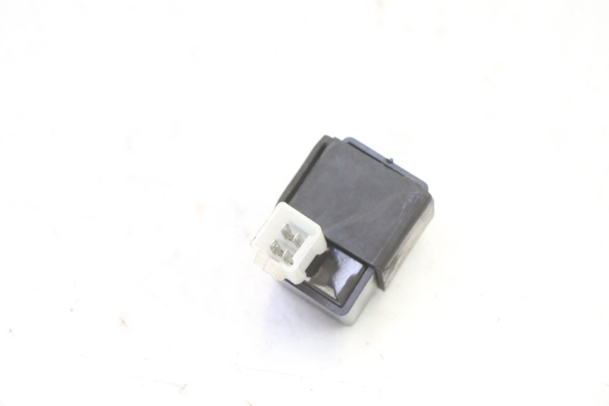 photo de RELAIS ELECTRIQUE HONDA CBR RR FIREBLADE 900 (1992 - 1994)
