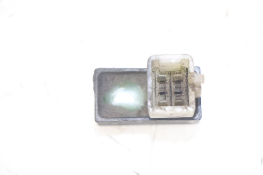 photo de RELAIS ELECTRIQUE PEUGEOT ELYSEO 125 (1999 - 2004)