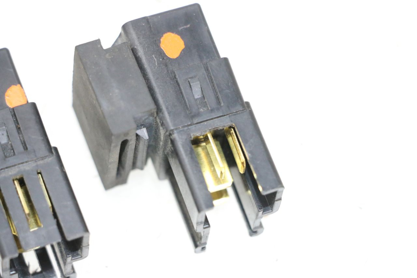 photo de RELAIS ELECTRIQUE YAMAHA FJR ABS 1300 (2006 - 2012) - Points de fixation