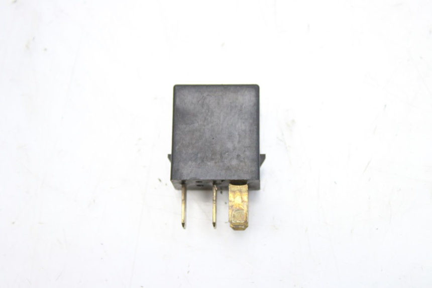 photo de RELAIS ELECTRIQUE HONDA FES S-WING SWING ABS 125 (2007 - 2015)