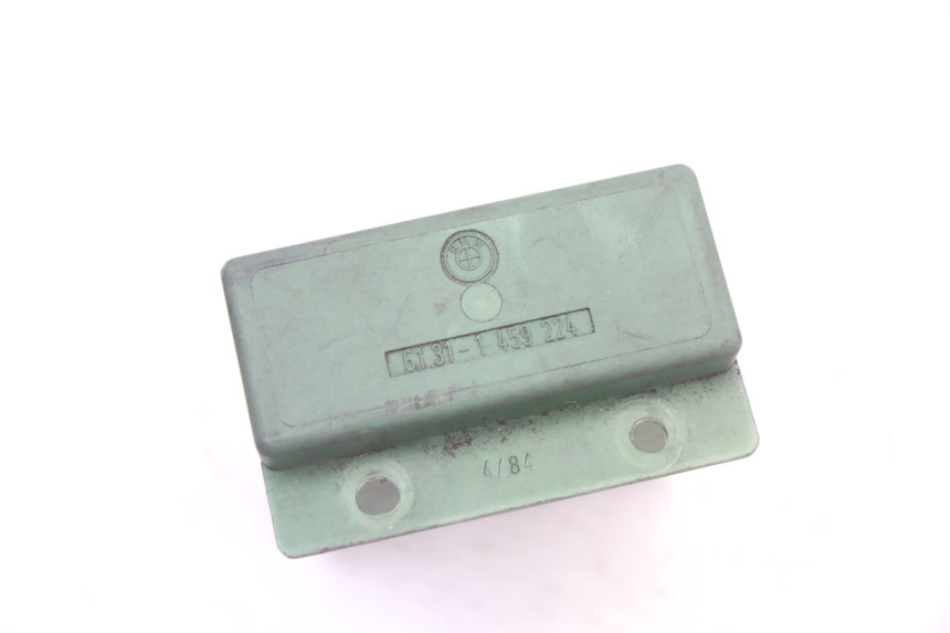 photo de RELAIS ELECTRIQUE BMW K 75 RT 750 (1989 - 1997)