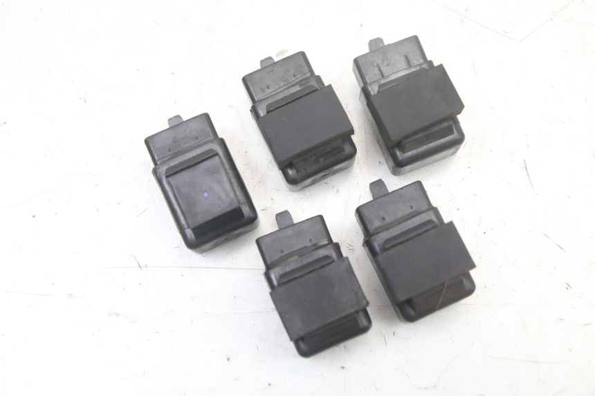 photo de RELAIS ELECTRIQUE KYMCO XCITING 500 (2007 - 2010)
