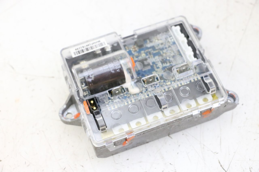 photo de RELAIS ELECTRIQUE XIAOMI MI PRO 2 1