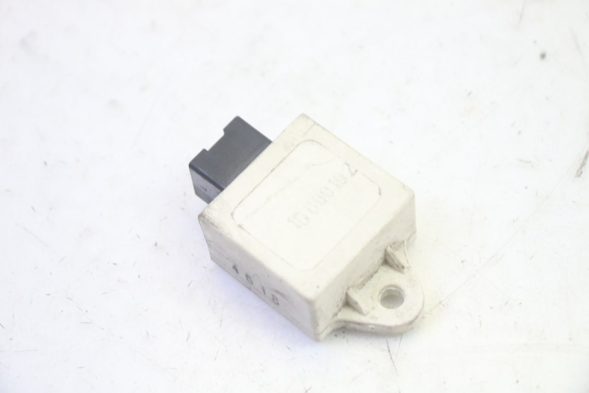 photo de RELAIS ELECTRIQUE PIAGGIO MP3 HPE 350 (2018 - 2020) - Vue principale